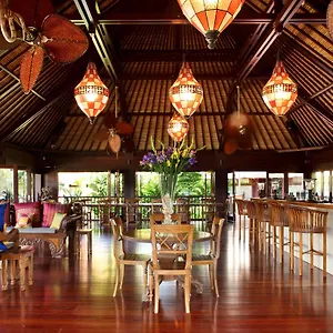 Hotel Makepeace Island